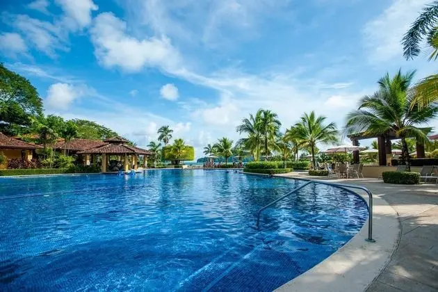 Ev
