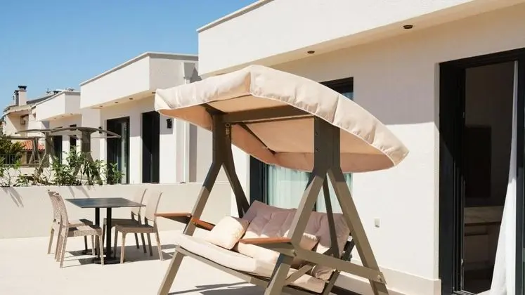 https://images.odamax.com/img/1024x768/odamax/image/upload/CASA_OLEA_202505231436160_7.jpg