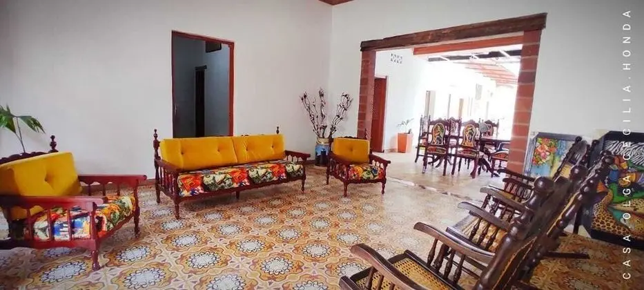 Family Ev, 4 Yatak Odası, Kişiye Özel Havuzlu