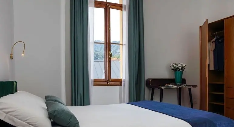 Tek Büyük Yataklı Oda (Velluto)