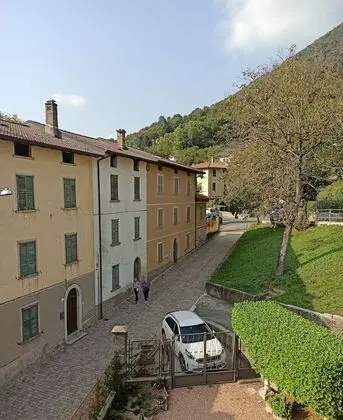 Basic Tek Büyük Yataklı Oda, Ortak Banyo