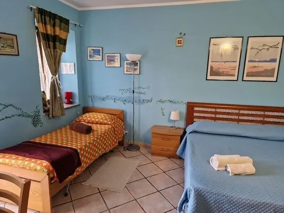 Basic Tek Büyük Yataklı Oda