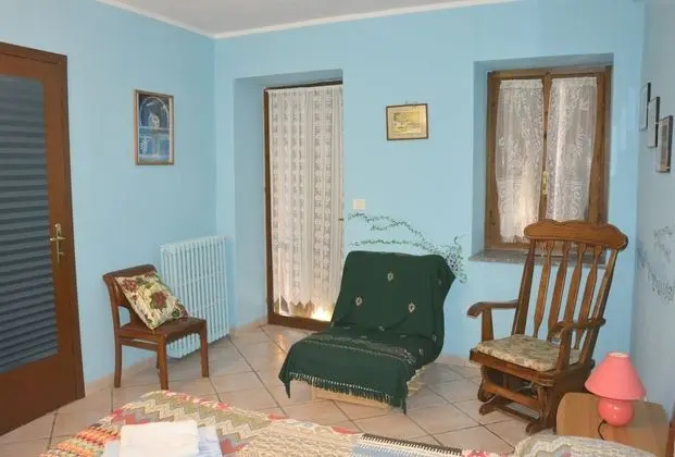 Basic Tek Büyük Yataklı Oda