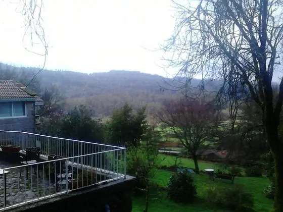 Üç Kişilik Oda, Dağ Manzaralı