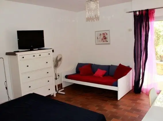 Comfort Stüdyo, Banyolu/Duşlu, Bahçe Manzaralı (8)