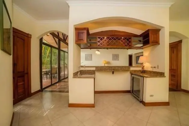 Ev, Birden Çok Yatak, Dağ Manzaralı (Casa Pacifica)