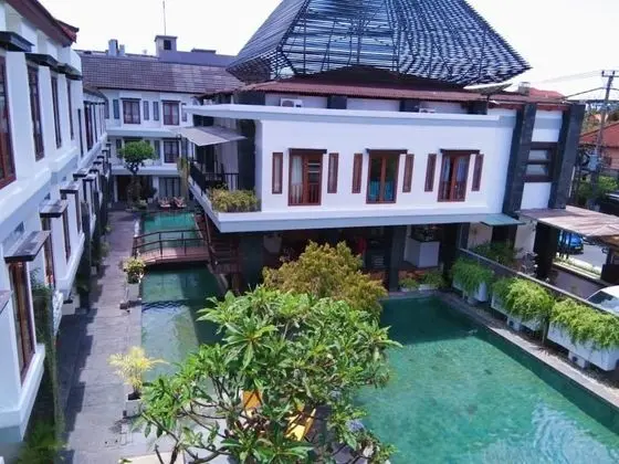 Deluxe Süit, Havuz Manzaralı (4 People)