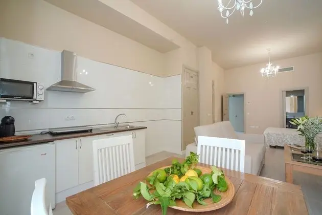 Deluxe Stüdyo Süit