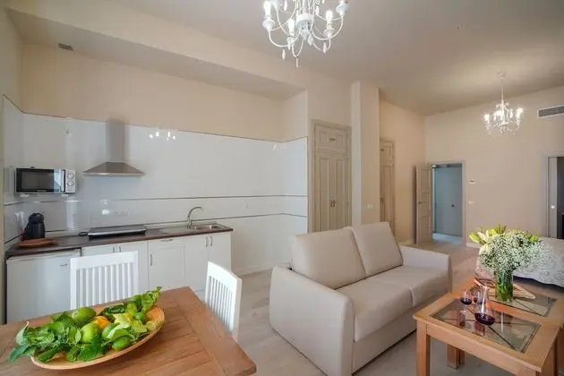 Deluxe Stüdyo Süit