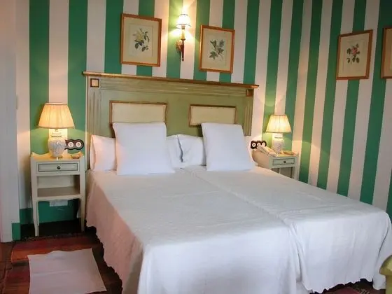 Standard Büyük Yataklı Tek Kişilik Oda