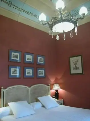 Superior Büyük Yataklı Tek Kişilik Oda