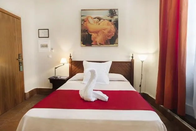 Economy Tek Büyük Yataklı Oda