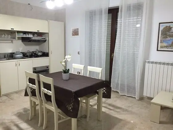 Deluxe Apart Daire, Sigara İçilebilir