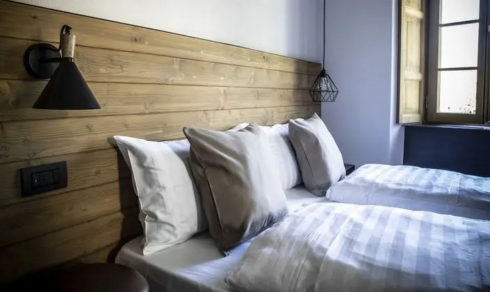 Tek Büyük veya İki Ayrı Yataklı Oda