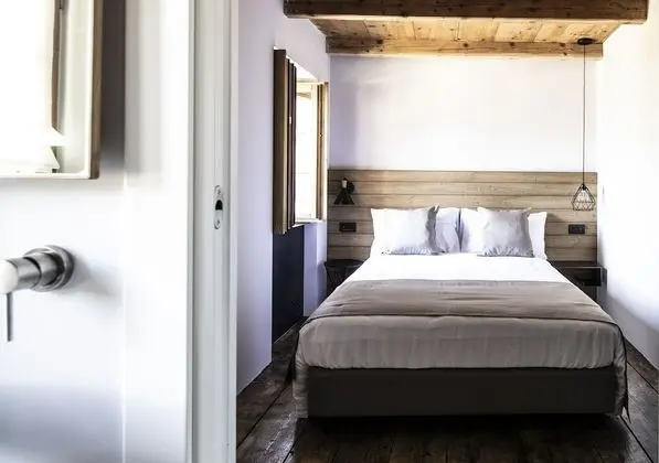 Tek Büyük veya İki Ayrı Yataklı Oda