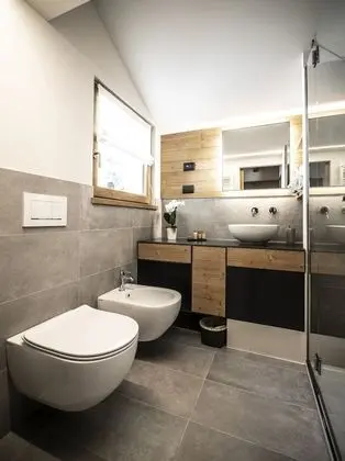 Tek Büyük veya İki Ayrı Yataklı Oda