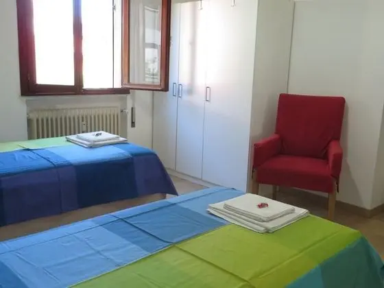 İki Ayrı Yataklı Oda, 2 Tek Kişilik Yatak