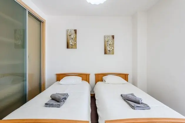 Ev, 2 Yatak Odası, Havuz Kullanımı