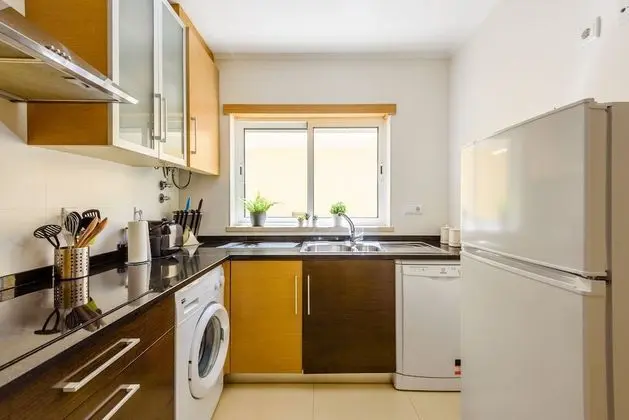 Ev, 2 Yatak Odası, Havuz Kullanımı