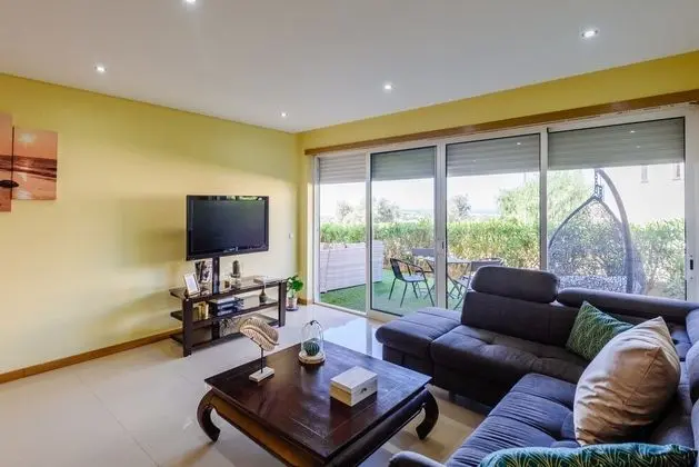 Ev, 2 Yatak Odası, Havuz Kullanımı