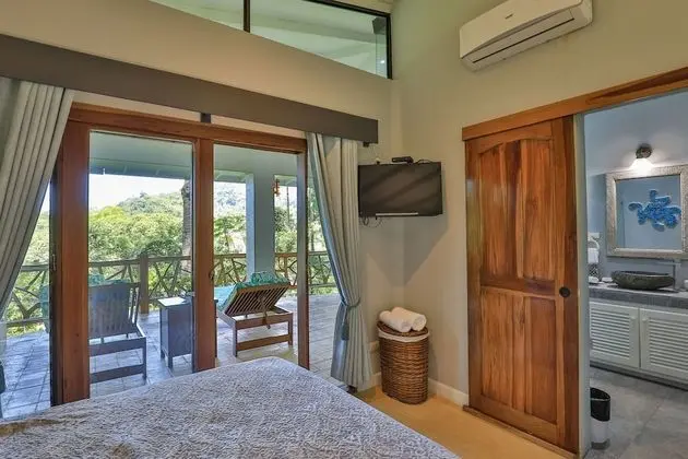 Superior Villa, 4 Yatak Odası, Kişiye Özel Havuzlu, Okyanus Manzaralı