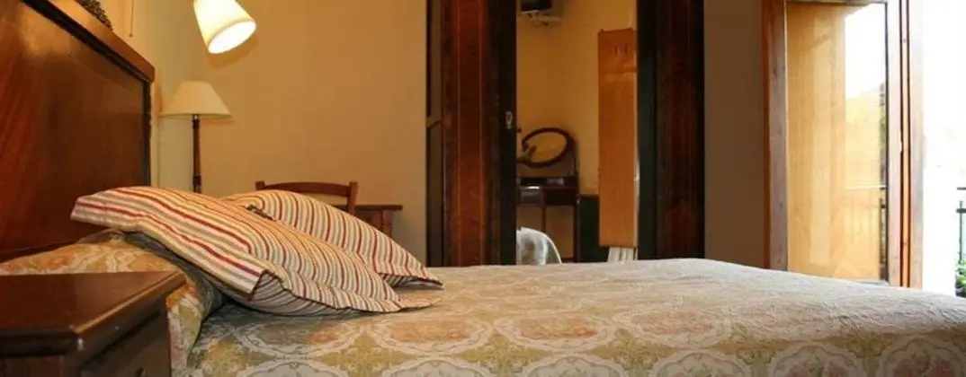 Tek Kişilik Oda, 1 Tek Kişilik Yatak