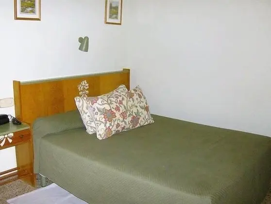 Tek Kişilik Oda, 1 Tek Kişilik Yatak