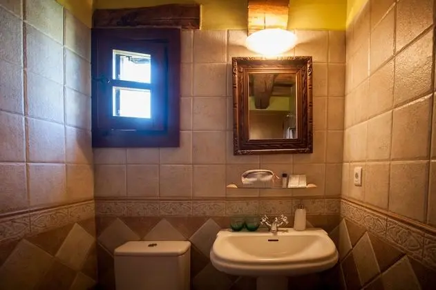 Basic Tek Büyük Yataklı Oda