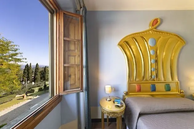 Comfort Tek Büyük Yataklı Oda, Tepe Manzaralı