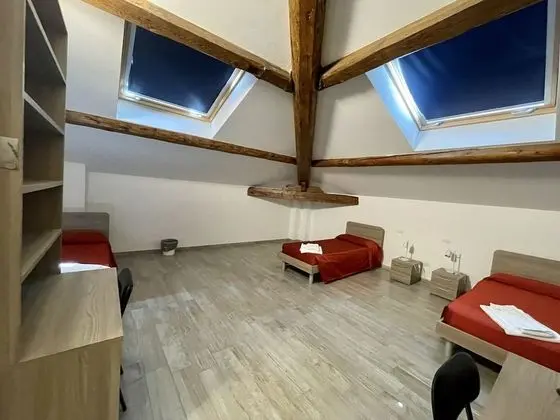 Standard Üç Kişilik Oda