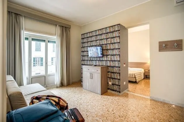 Deluxe Dört Kişilik Oda, Balkon