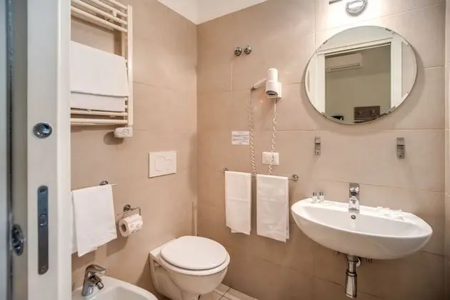 Deluxe Dört Kişilik Oda, Balkon