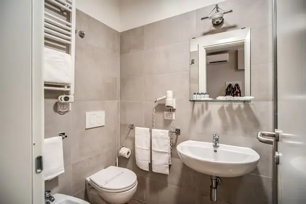 Deluxe Dört Kişilik Oda, Balkon