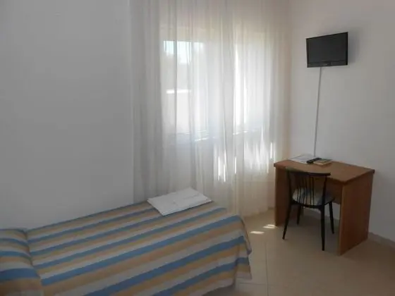 Basic Tek Kişilik Oda