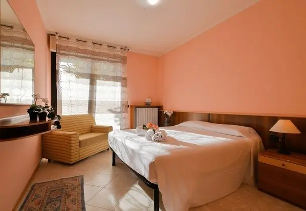 Family Apart Daire, 1 Çift Kişilik Yatak ve Çekyat, Bahçeli (Casa Perla)