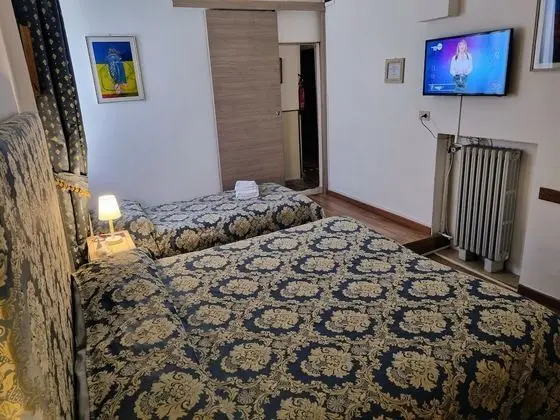 Üç Kişilik Oda, Balkon