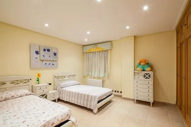 Comfort İki Ayrı Yataklı Oda, Ortak Banyo (2)