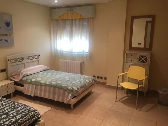 Comfort İki Ayrı Yataklı Oda, Ortak Banyo (2)