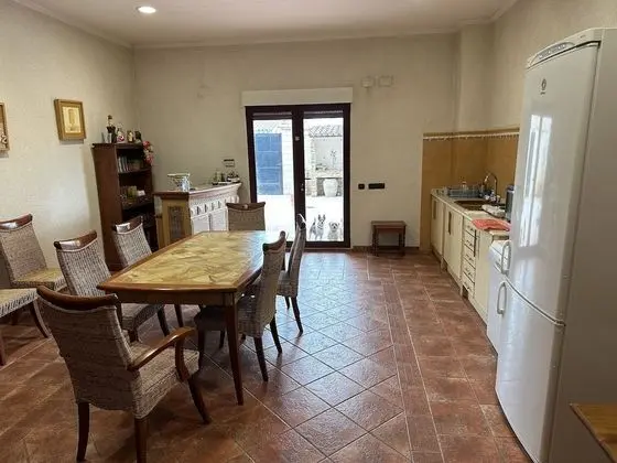 Comfort İki Ayrı Yataklı Oda, Ortak Banyo (2)