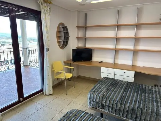 Comfort İki Ayrı Yataklı Oda, Ortak Banyo (3)