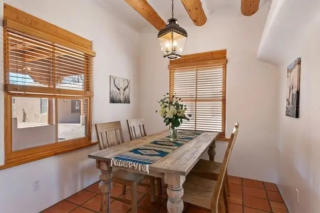 Ev (Casa Pico - Ideal location, Fantastic)