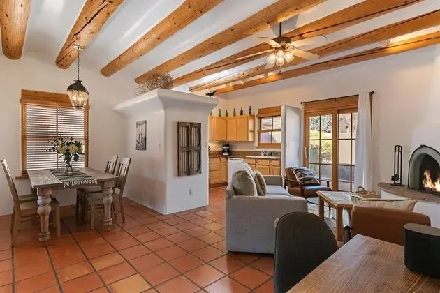 Ev (Casa Pico - Ideal location, Fantastic)