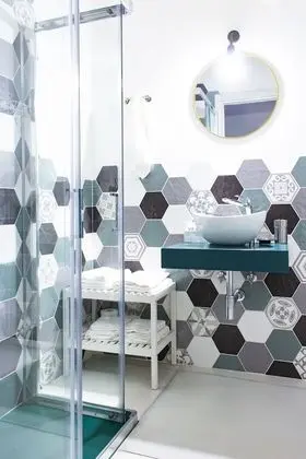 Deluxe Tek Büyük Yataklı Oda, Banyolu/Duşlu