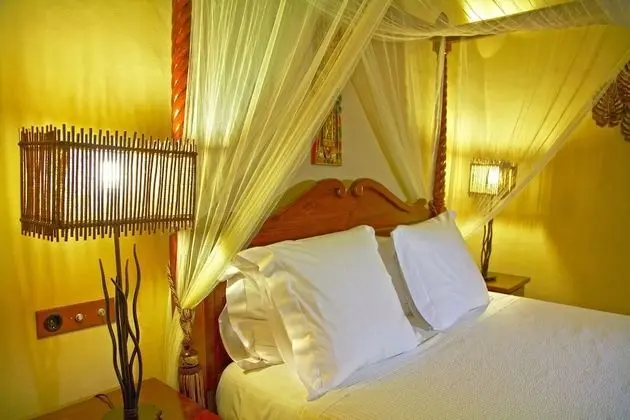 Premium Tek Büyük Yataklı Oda