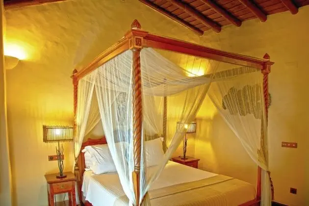 Premium Tek Büyük Yataklı Oda