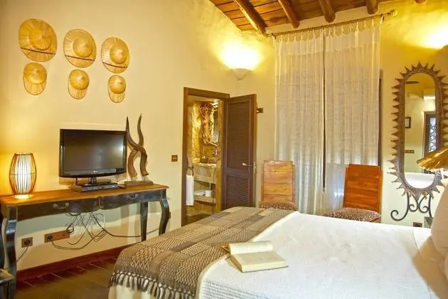 Premium Tek Büyük Yataklı Oda