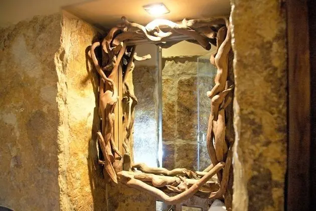 Premium Tek Büyük Yataklı Oda