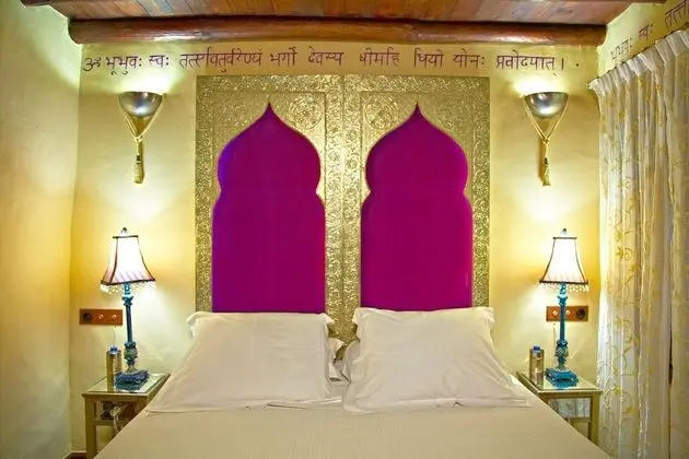 Superior Tek Büyük Yataklı Oda