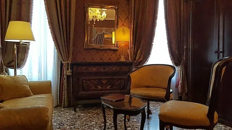 Junior Süit (2 People)