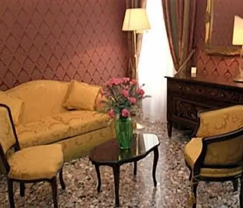 Junior Süit (4 People)